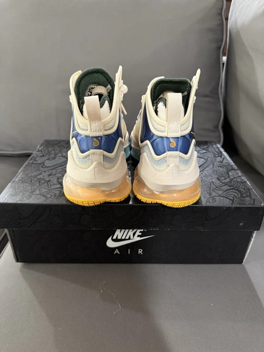 Nike LeBron 19 White