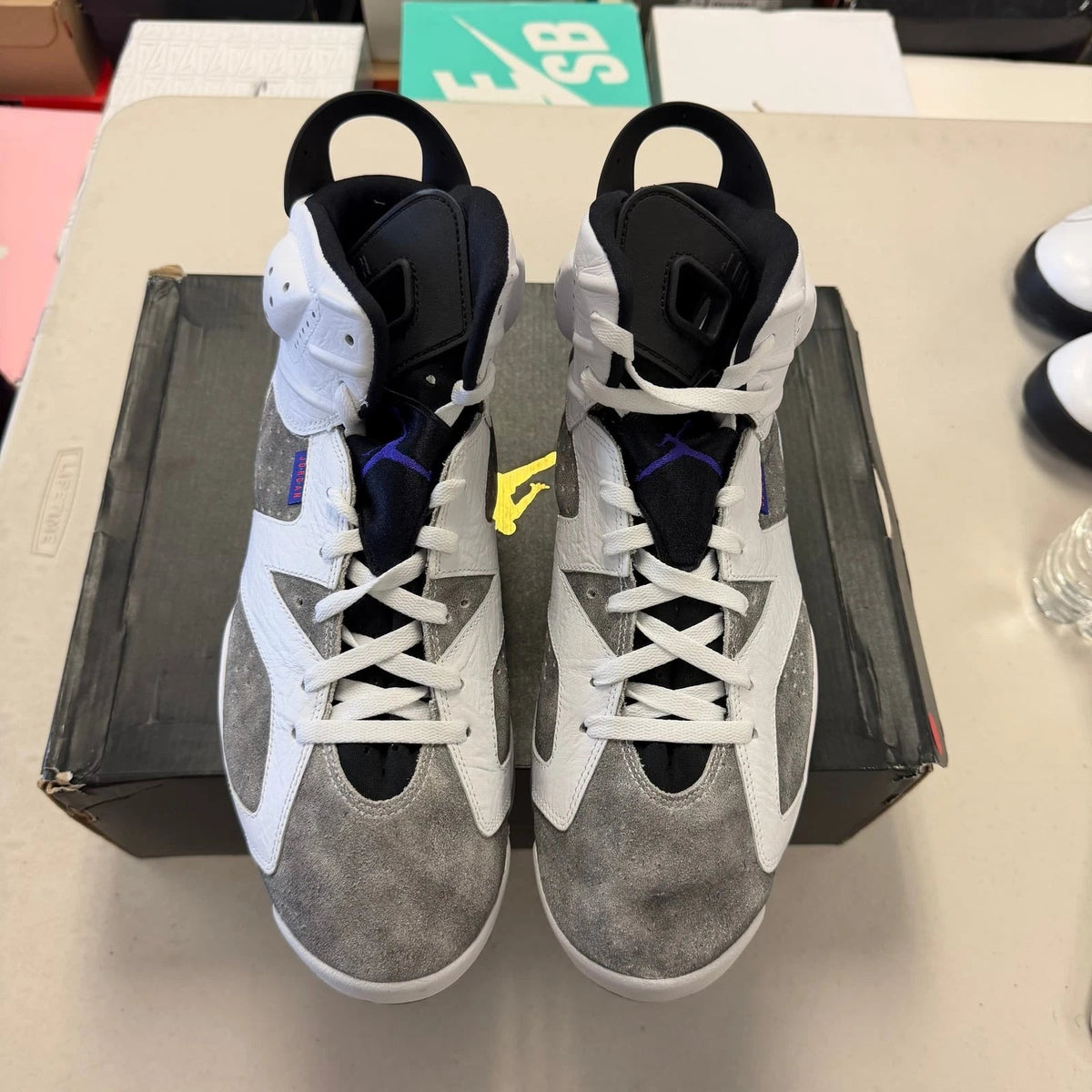 Air Jordan 6 Retro Flint - Shoe Boxs