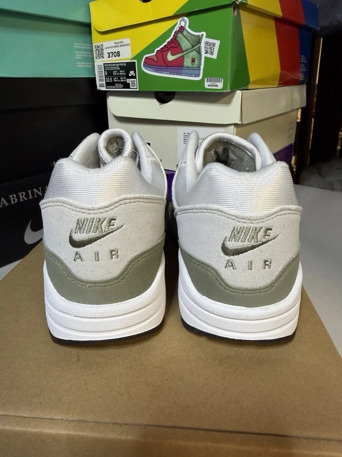 Nike Air Max 1 Light Army - Shoe Boxs