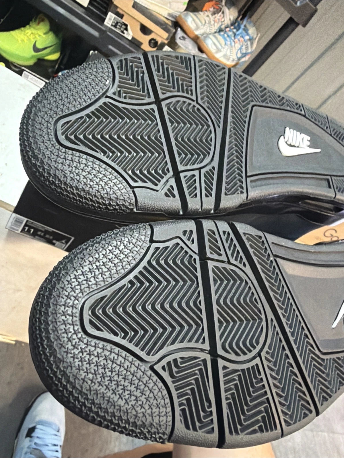Jordan Retro 4 Black Cat