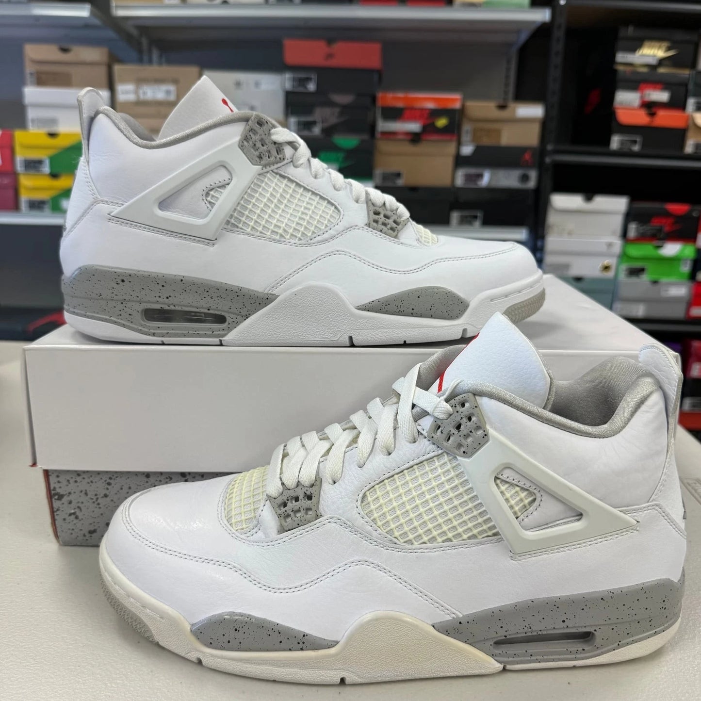 Air Jordan Retro 4 White Oreo