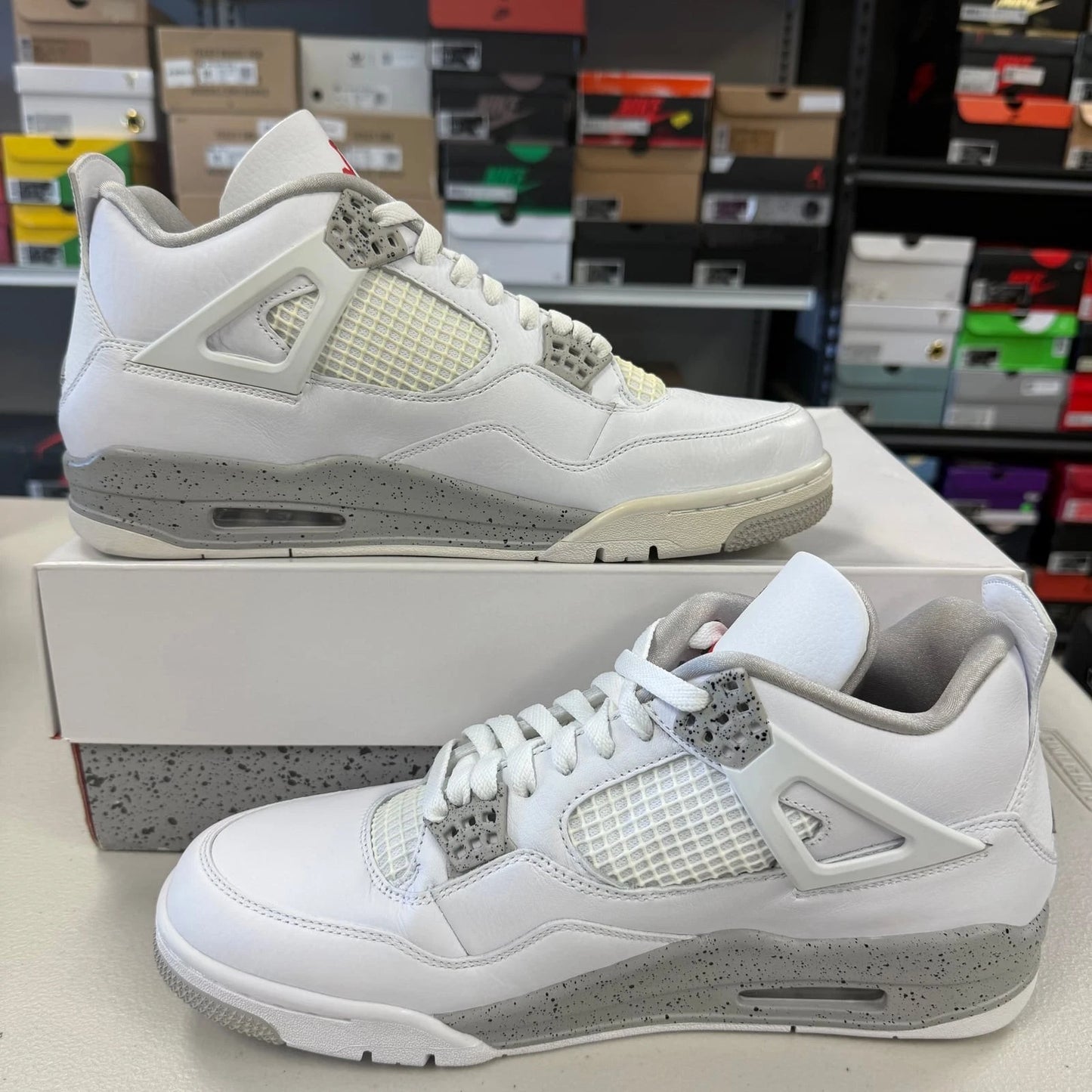 Air Jordan Retro 4 White Oreo