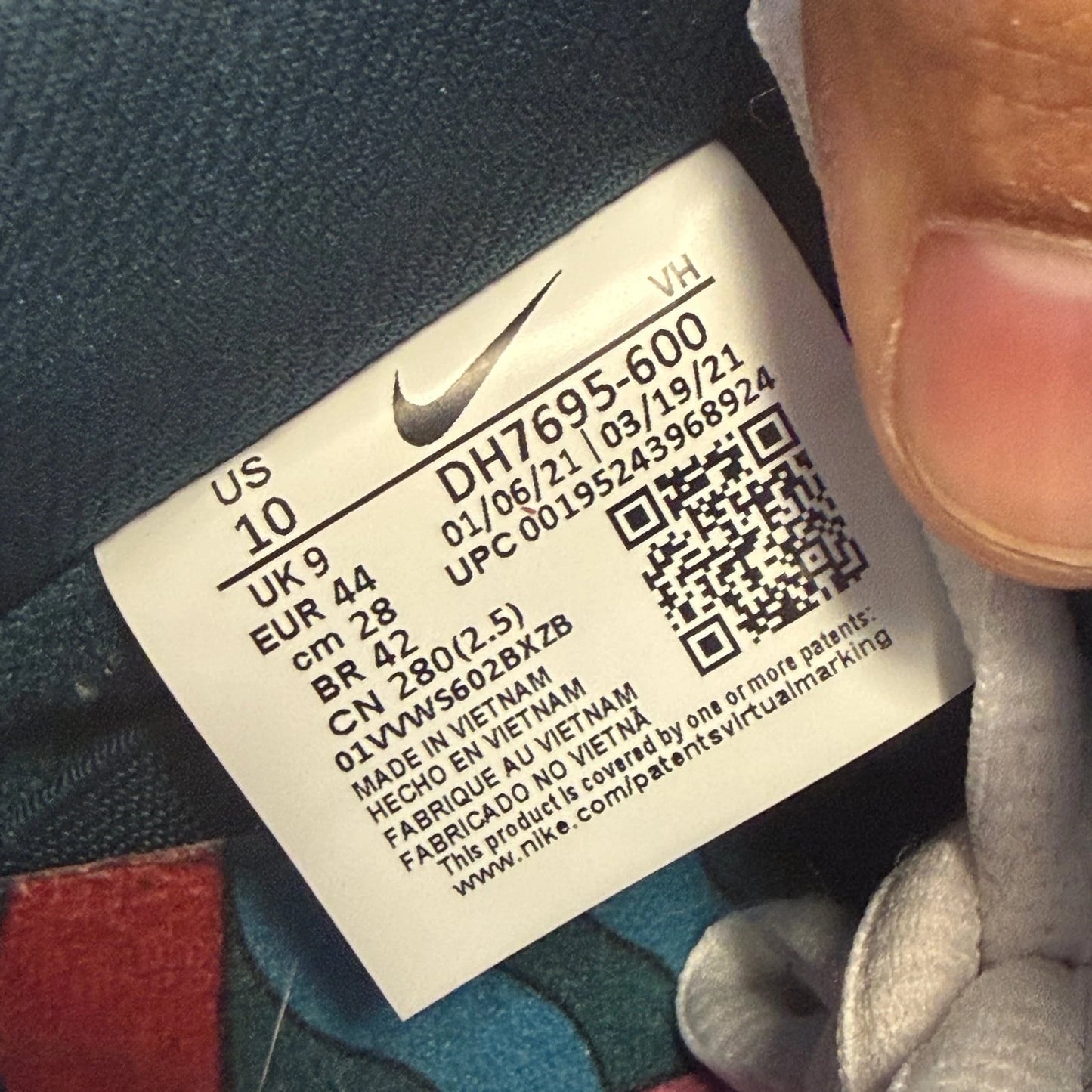 Nike SB Dunk Low Parra