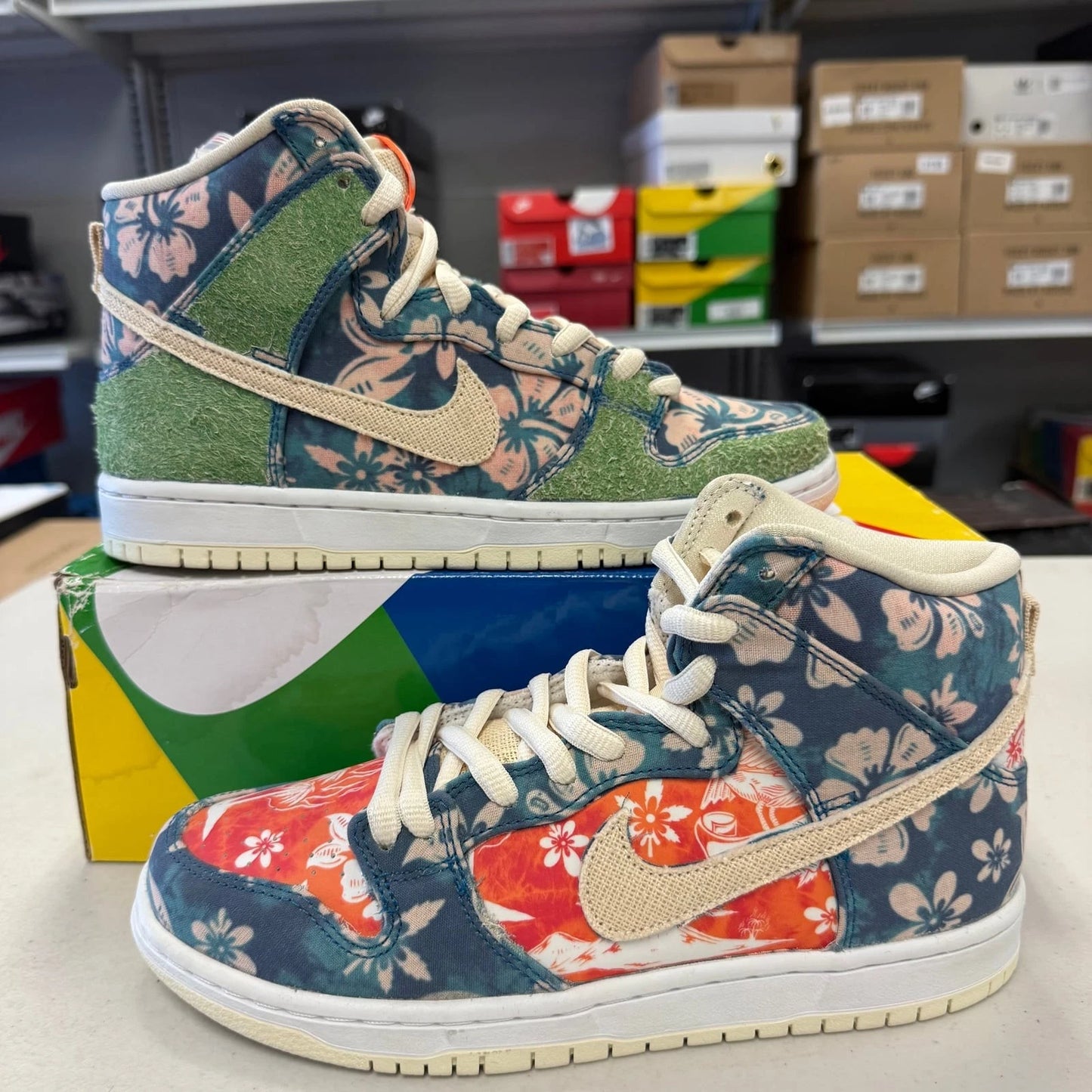 Nike SB Dunk High Pro QS Aloha