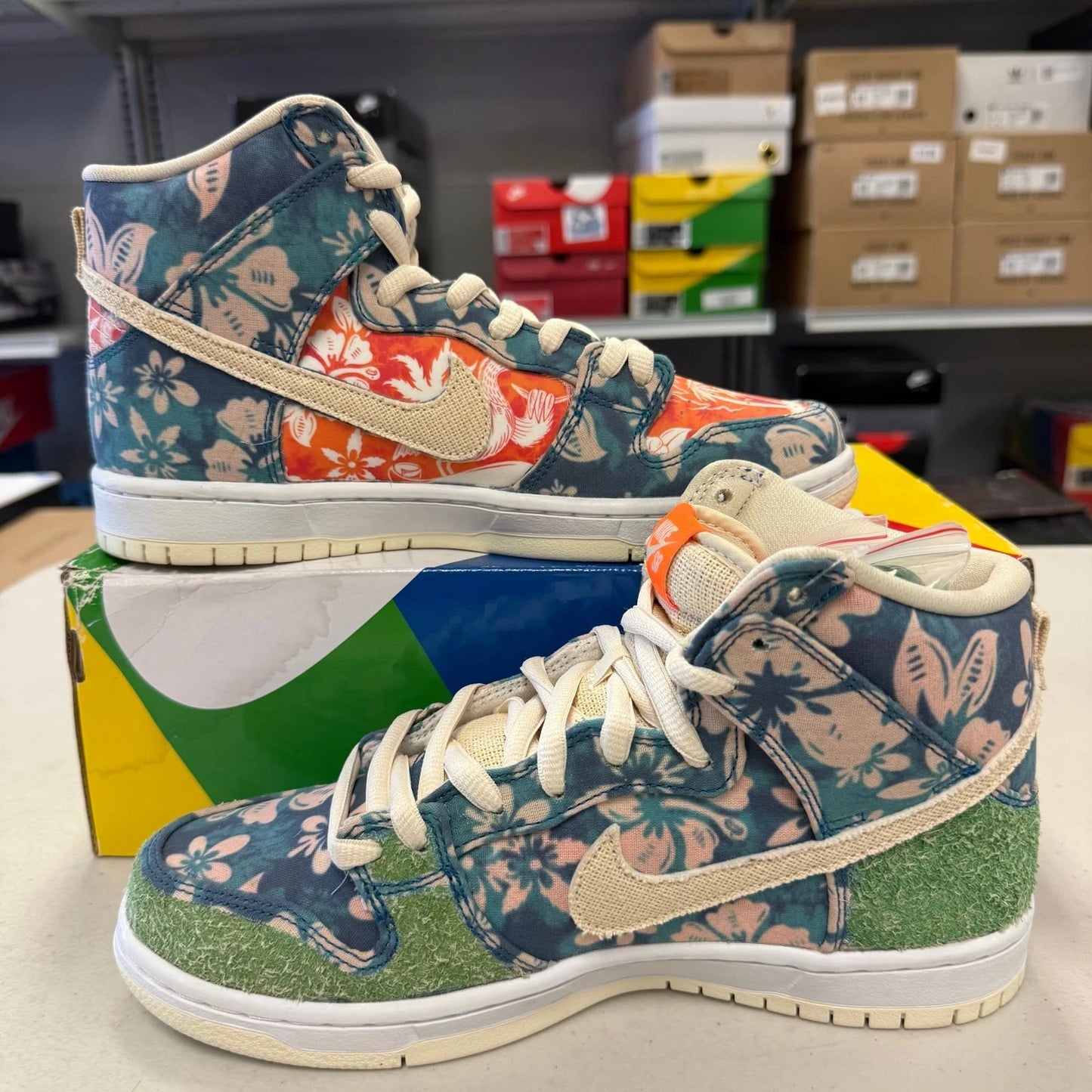 Nike SB Dunk High Pro QS Aloha